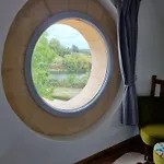 Modern, Spacious Riverfront With Pool - For 4-6 People Prázdninový dům *
