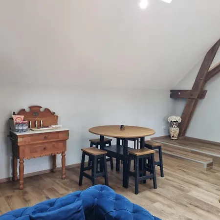 Casa de Férias Modern, Spacious Riverfront With Pool - For 4-6 People Lamonzie-Saint-Martin